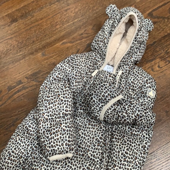 KIDS Gap Snow Suit - Picture 2 of 5